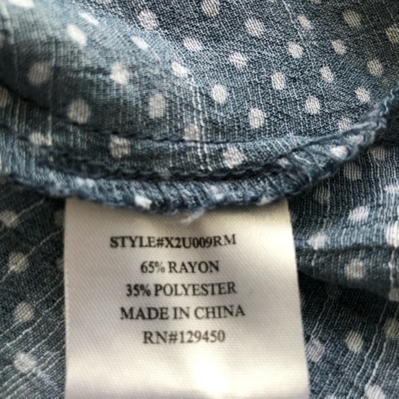 Fred David polk a dot Blouse - Picture 9 of 9